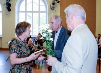 Apbalvoti Ventspils gada labākie skolotāji un skolēni