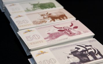 Vienas dienas laikā no bankas izņem 132 000 ventu