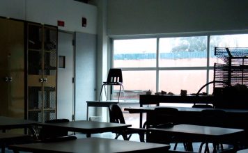 Saeima dod zaļo gaismu pārejai uz mācībām valsts valodā