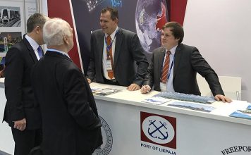 Ventspils brīvosta Maskavā reklamē tranzīta iespējas caur Ventspili