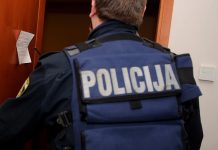 Veikalā mēģina nozagt divriteni, zagli aiztur notikuma vietā