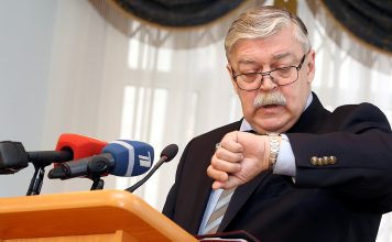 Krievijas vēstnieks: Vai nu esam līdzvērtīgi partneri, vai neesam partneri vispār