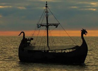 Jūras svētkos – roksāgas Senā Kursa pirmizrāde