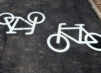 Talsu ielā 460 m garumā sāks jauna veloceliņa izbūvi