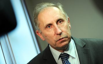 No Vītoliņa par labu Rēvaldei piedzen 3000 eiro un liek atsaukt nepatiesos izteikumus