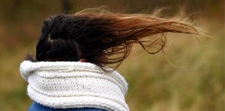 Rīta pusē Kurzemes piekrastē vējš sasniegs 25 m/s spēku