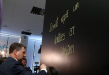 Noraida ieceri Latvijā dzimušajiem bērniem vairs nepiešķirt nepilsoņu statusu