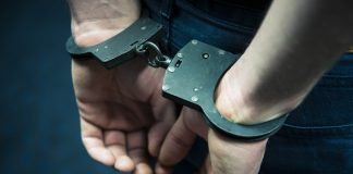 Ventspilī atrod mirušu vīrieti; aizdomās par slepkavību aiztur trīs personas