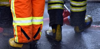 Vēl viena traģēdija Ventspilī: celtniecības vagona ugunsgrēkā divi mirušie