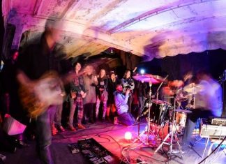 EX EYE iesildīs latviešu ģitārmūzikas trio TESTA