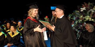 VeA absolvente saņēmusi augstu atzinību LEAF zinātnisko darbu konkursā