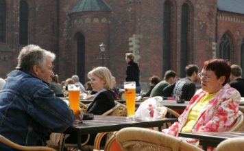 Pēc akcīzes nodokļa palielināšanas Latvijas alus tirgus sarucis par 15%