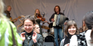 Simts dienas pirms Latvijas simtgades Ventspilī Ostgalā būs īpaša zaļumballe