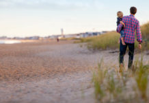 Reirs: Vērojot savu tēvu, bērni veido izpratni par attiecībām ģimenē