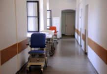 Mediķi satraukti, ka algu palielinājumu nākamgad varētu arī nepiedzīvot