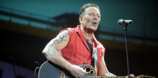 Gadu mijas ballē Lielajā laukumā šogad izklaidēs grupa “Credo”