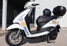 Ventspilī pasta sūtījumu ātrākai piegādei testē motorollerus