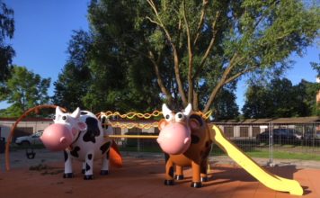 Ventspilī labiekārtots jauns rotaļu laukums