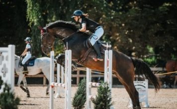 Demorai uzvara poniju maršrutā Kleistos