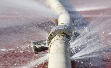 Jūras ielā notikusi ūdensvada avārija