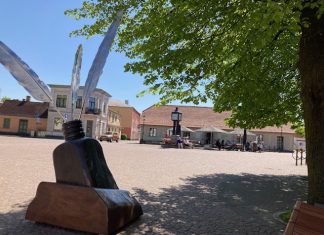 Rakstnieku un tulkotāju mājas rezidenti augustā