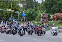 Satiksmes ierobežojumi motobraucēju parādes brauciena laikā