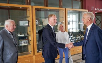 Kariņš manevru iespējas ir izsmēlis un panācis Pirra uzvaru