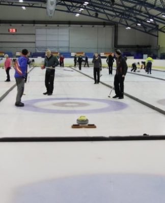 Kērlingisti divdesmito reizi cīnīsies par Ziemassvētku kausu