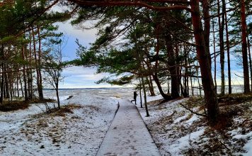 Nedēļas nogalē debesis klās mākoņi, iespējams slapjš sniegs un migla