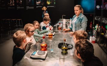 Sāksies Digitālā centra tehnoloģiju nodarbības skolēniem “Nākotne pieder zinātkārajiem!”